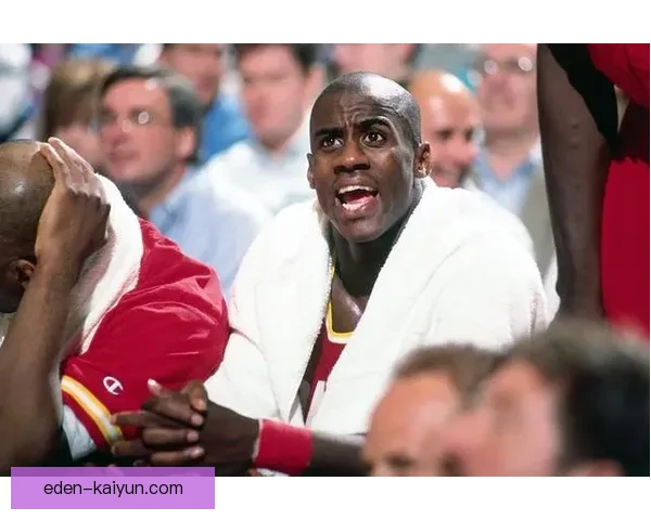 加维加盟英超？曼联与巴萨达成初步协议，球迷热议转会动态值得关注。